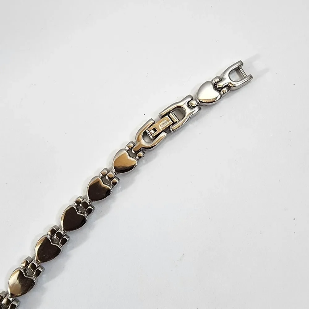 Beautiful hearty two toned heart bracelet - Picture 3 of 4